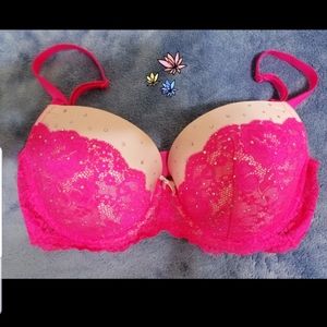 ♥NWOT VS Swarovski Crystals 34DD Dream Angels